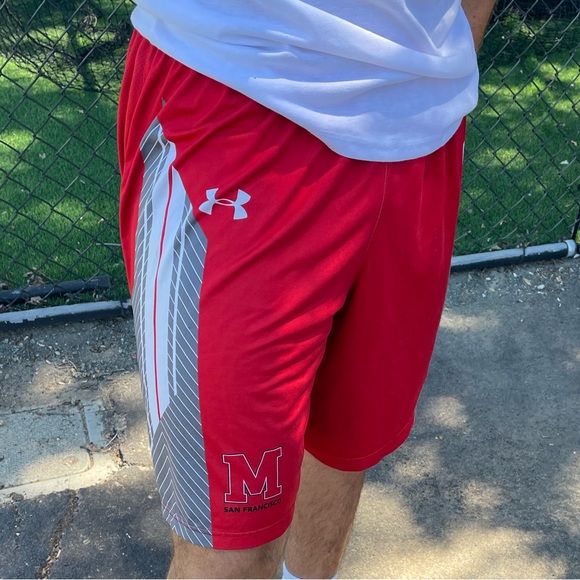 SAN FRANCISCO MEN UNDER ARMOUR M FOOTBALL SHORTS WORKOUT GYM BODYBUILDER ATHLETE - Picture 16 of 17